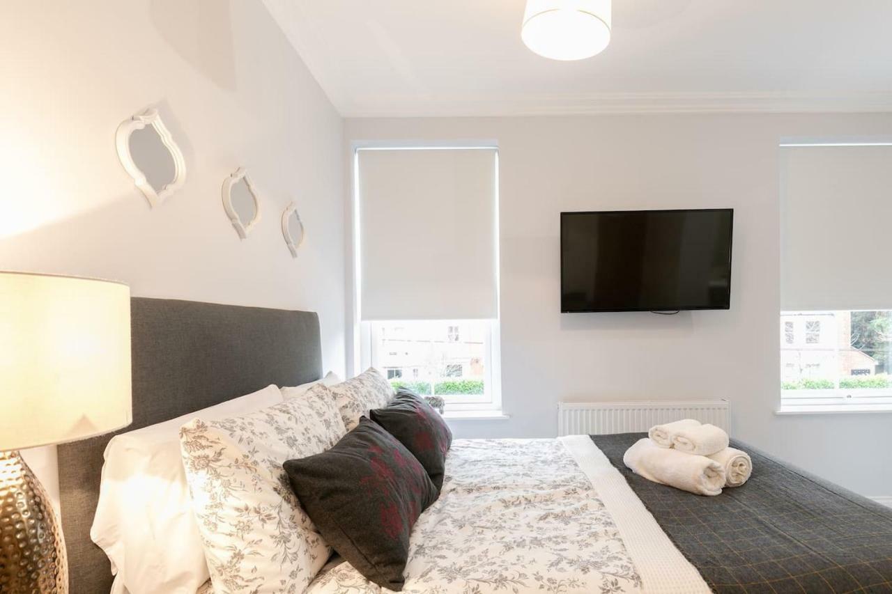 Berkshire Apartment 11Helena House Lux Studio Apartment 독서 외부 사진